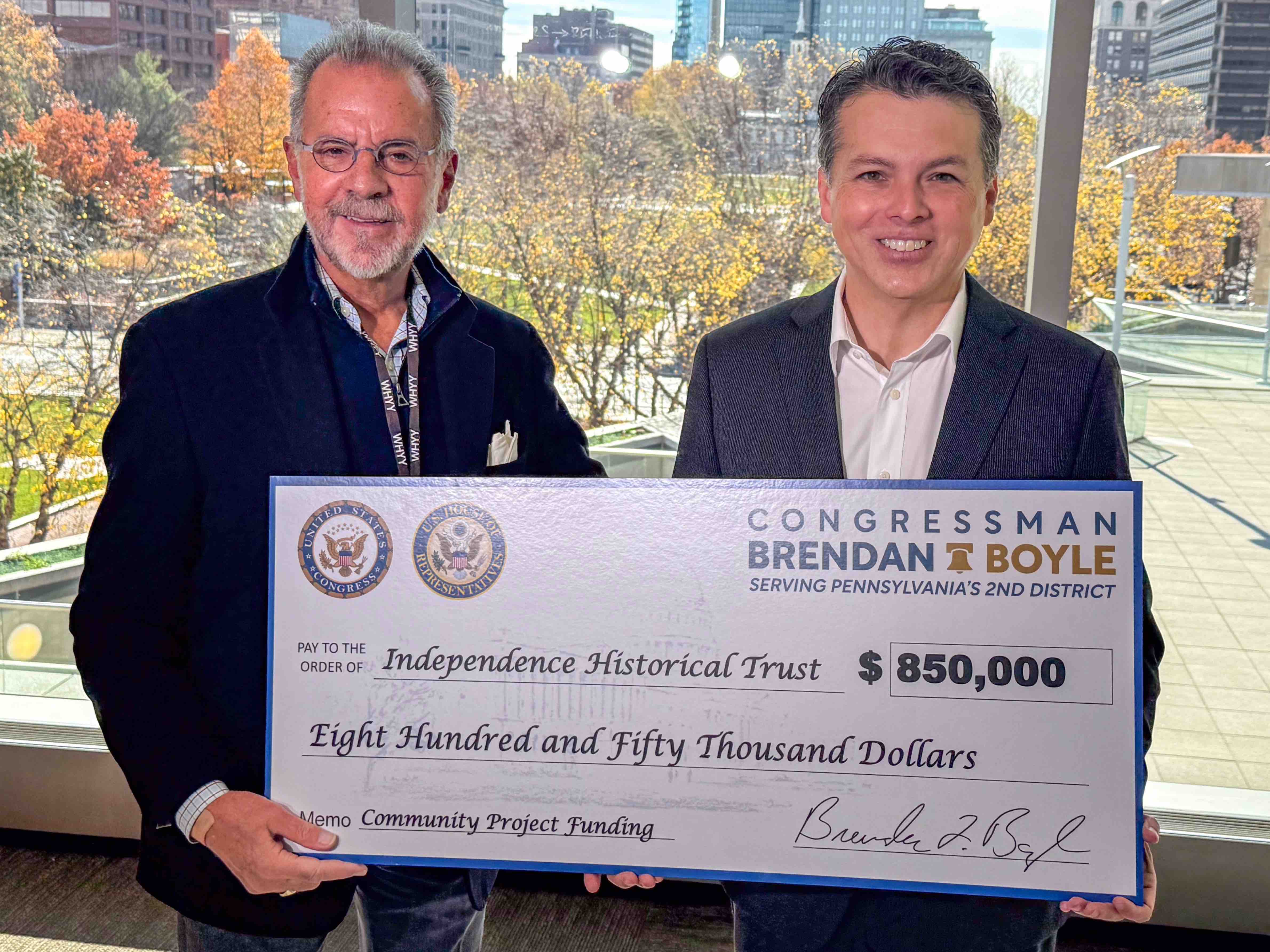 rep.boylepresentschecktoindependencehalltrust