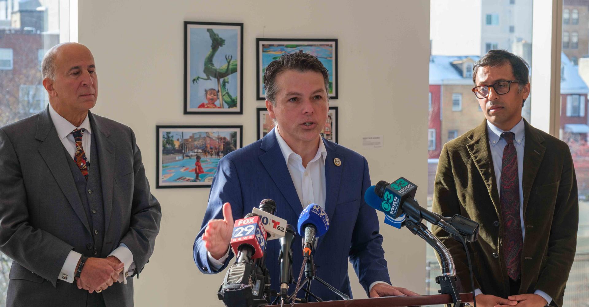 BoyleSpeaksatChinatownStitchPresser